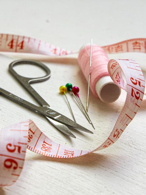 Contacta con academia de costura Flora, escuela de confección en Xinzo